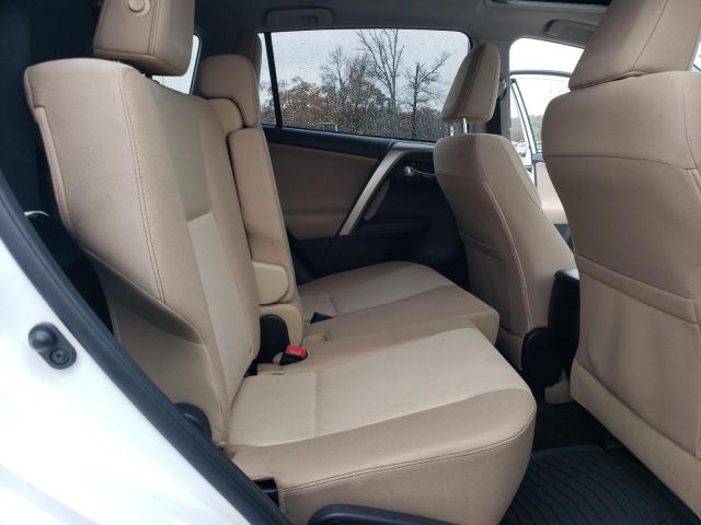 2015 TOYOTA RAV4 XLE - JTMWFREV4FD060673
