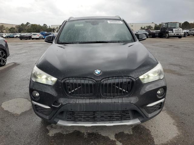 VIN WBXHU7C36H5H38217 2017 BMW X1 no.5