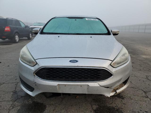 VIN 1FADP3F25FL281622 2015 FORD FOCUS no.5