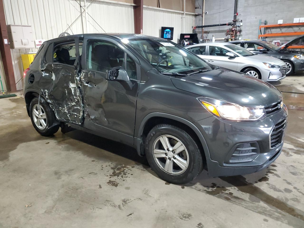 Lot #3026094137 2020 CHEVROLET TRAX LS