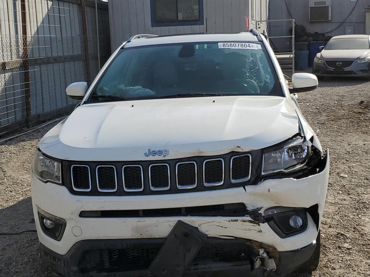 Lot #3037331705 2018 JEEP COMPASS LA