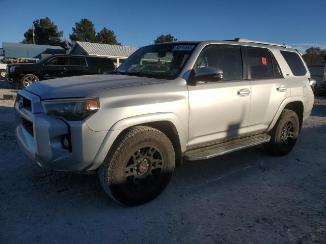 TOYOTA 4RUNNER SR