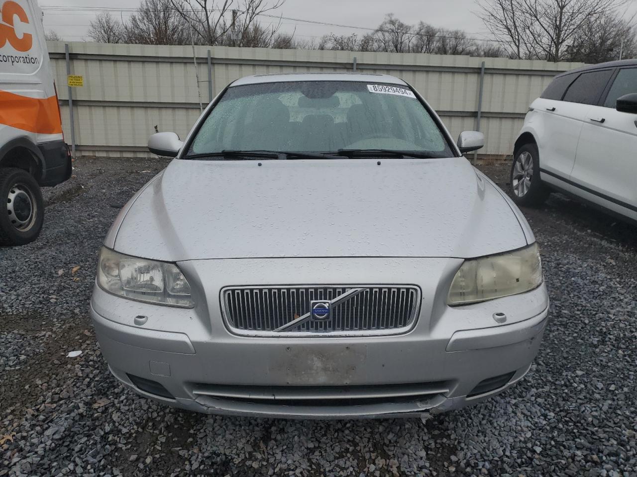 Lot #3030475466 2005 VOLVO V70