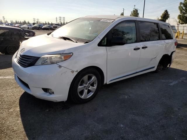 2015 TOYOTA SIENNA #3033082026