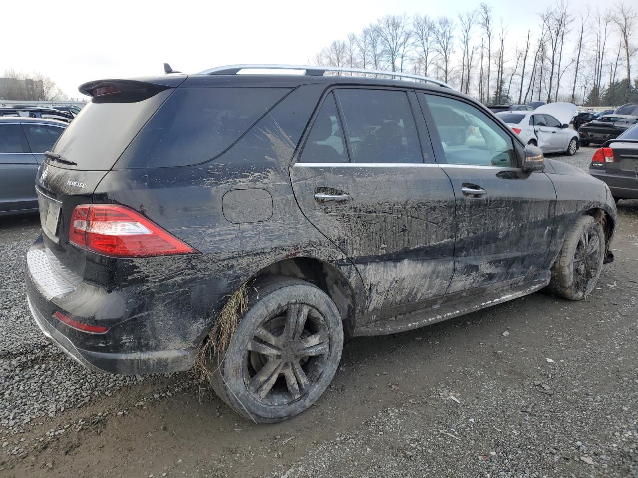 Lot #3034303061 2015 MERCEDES-BENZ ML 250 BLU