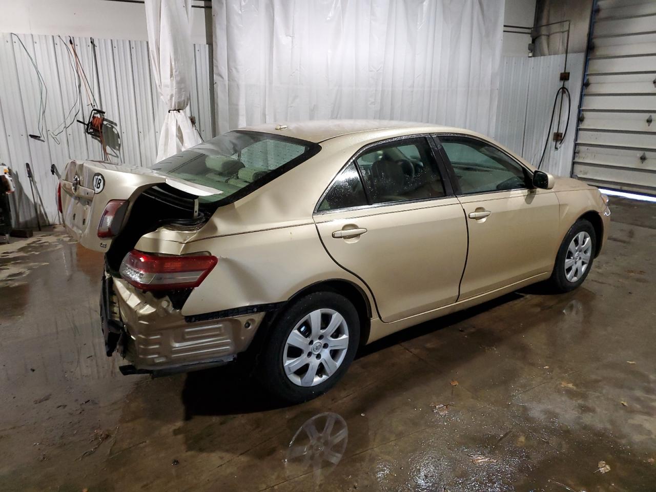 Lot #3029576083 2010 TOYOTA CAMRY BASE