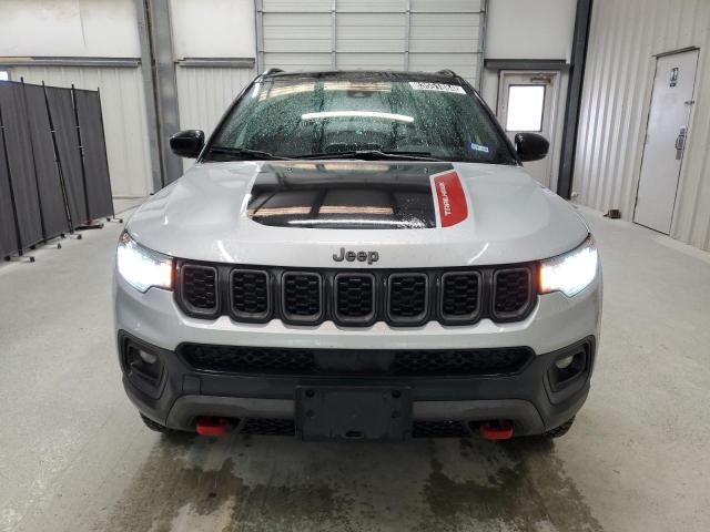 VIN 3C4NJDDN2RT145122 2024 JEEP COMPASS no.5