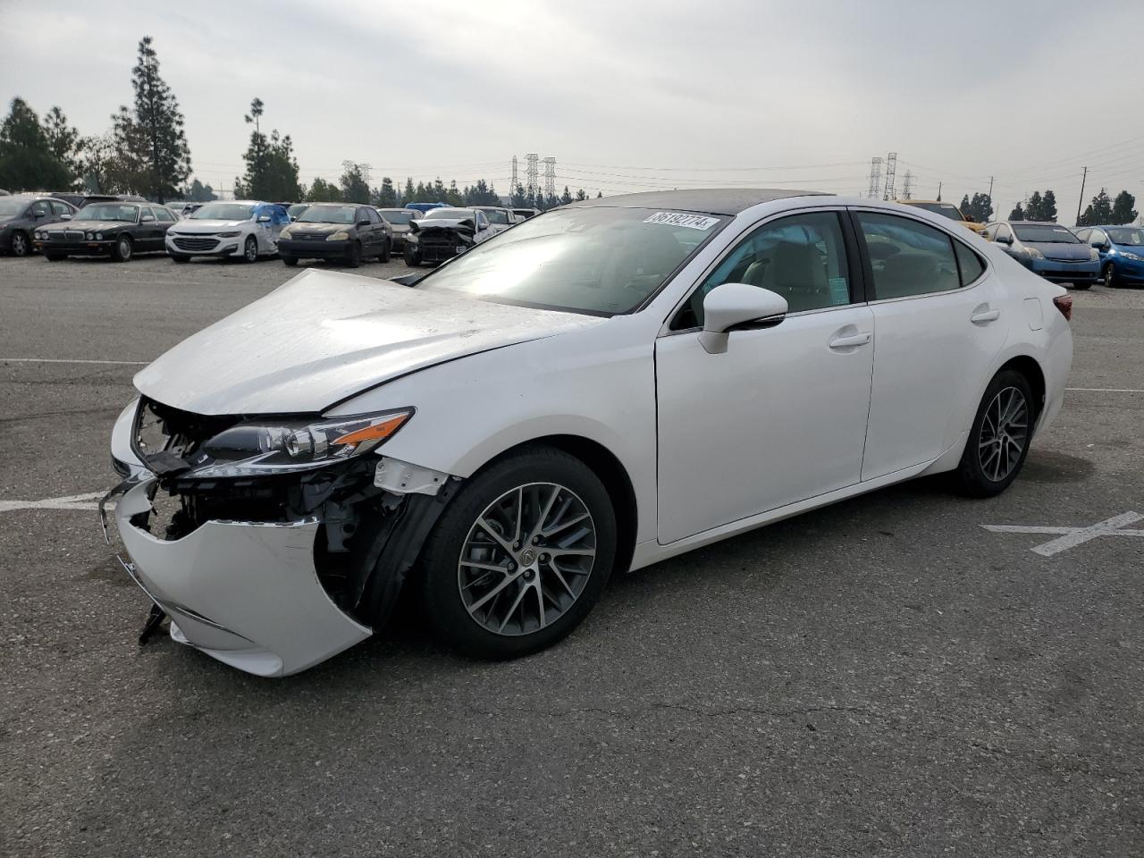  Salvage Lexus Es