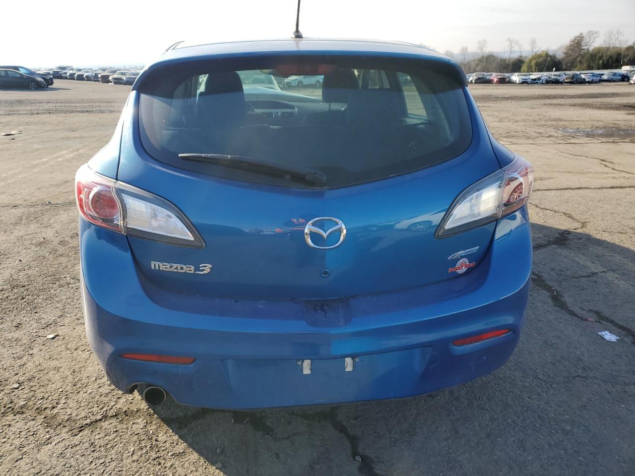 Lot #3045789699 2012 MAZDA 3 I