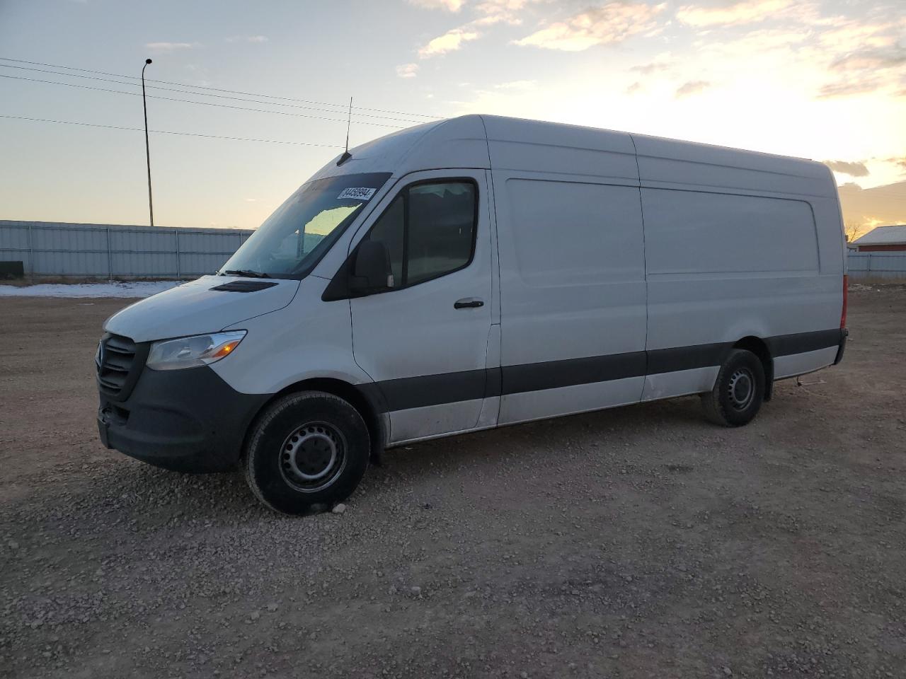 MERCEDES-BENZ SPRINTER 2500