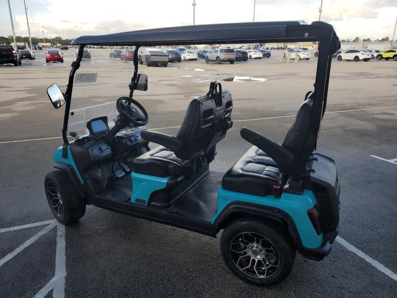 Lot #3050310886 2024 HDKP GOLF-CART