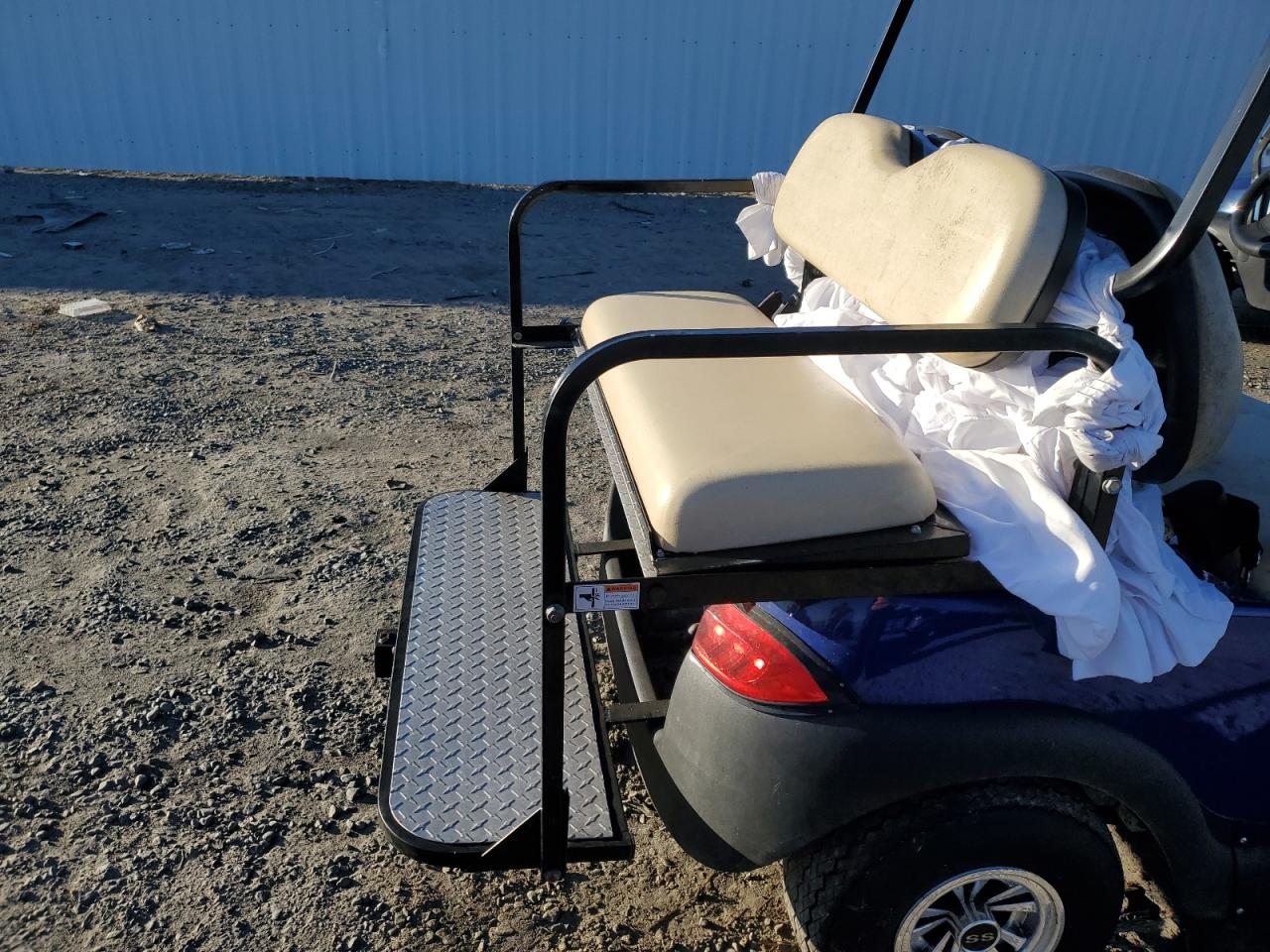 Lot #3044743007 2013 GOLF CART