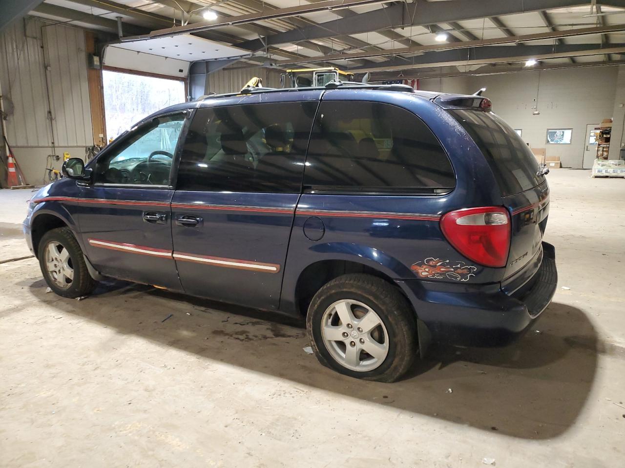 Lot #3041823457 2006 DODGE CARAVAN SX