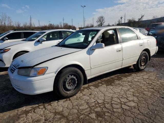 Global Auto Auctions: 2000 TOYOTA CAMRY CE