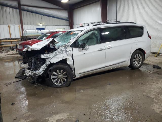 2017 CHRYSLER PACIFICA T #3029696115