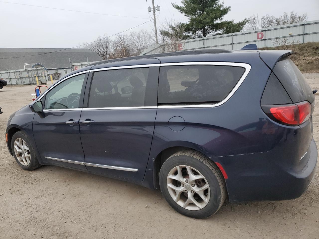 Lot #3024702609 2017 CHRYSLER PACIFICA T