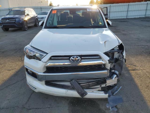 2020 TOYOTA 4RUNNER SR - JTEBU5JR9L5759904