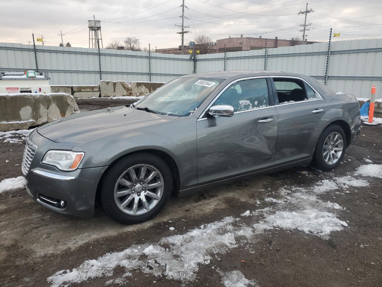  Salvage Chrysler 300