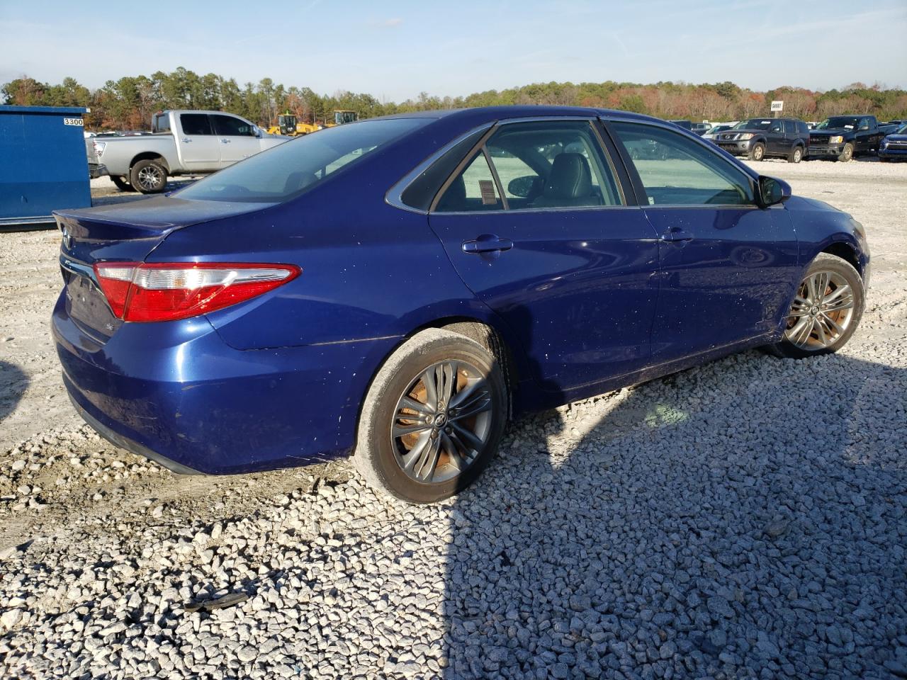 Lot #3028380817 2015 TOYOTA CAMRY LE