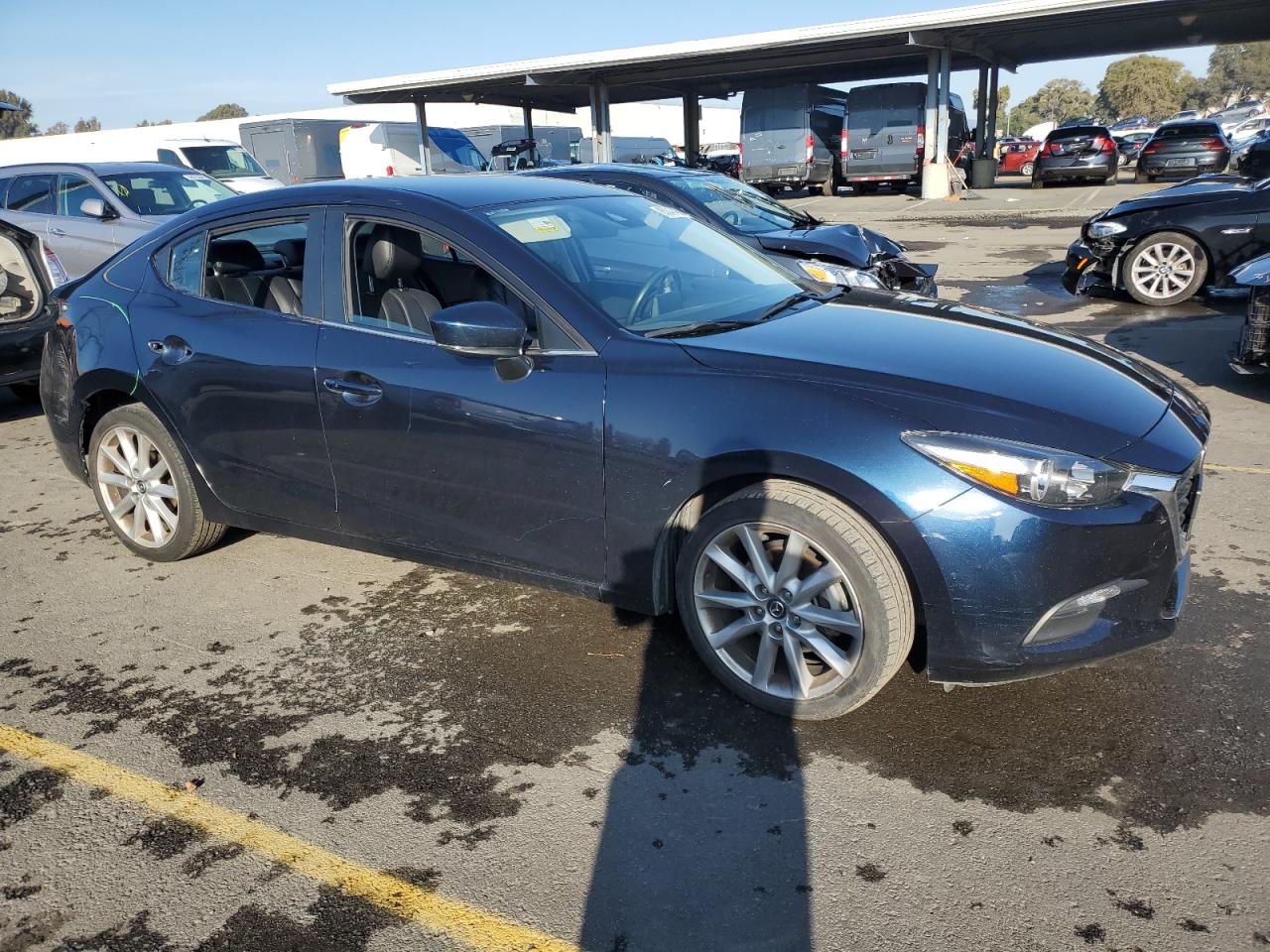 Lot #3029324756 2017 MAZDA 3 TOURING