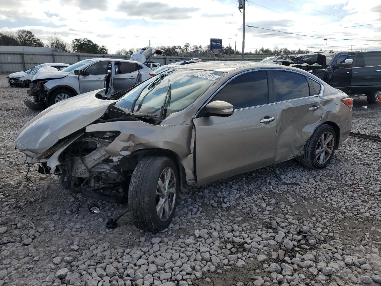  Salvage Nissan Altima