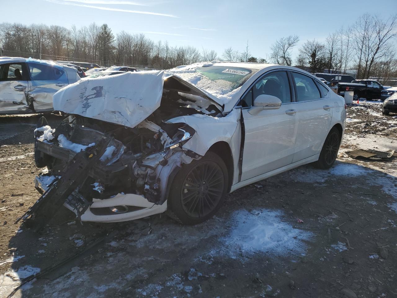 FORD FUSION SE