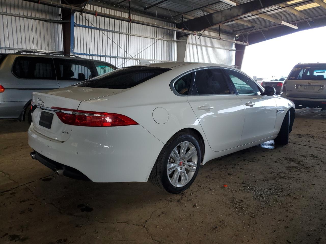 Lot #3041888427 2016 JAGUAR XF PREMIUM