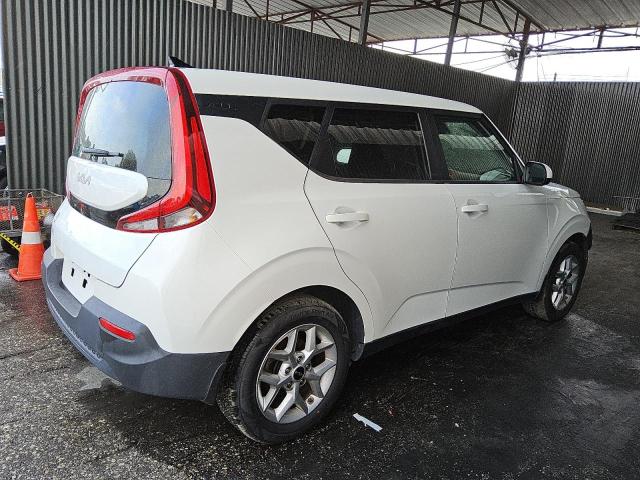 VIN KNDJ23AU9N7158000 2022 KIA SOUL no.3