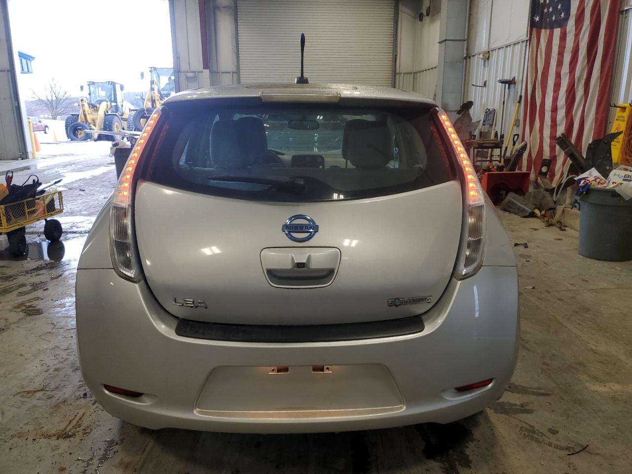 Lot #3034416107 2012 NISSAN LEAF SV