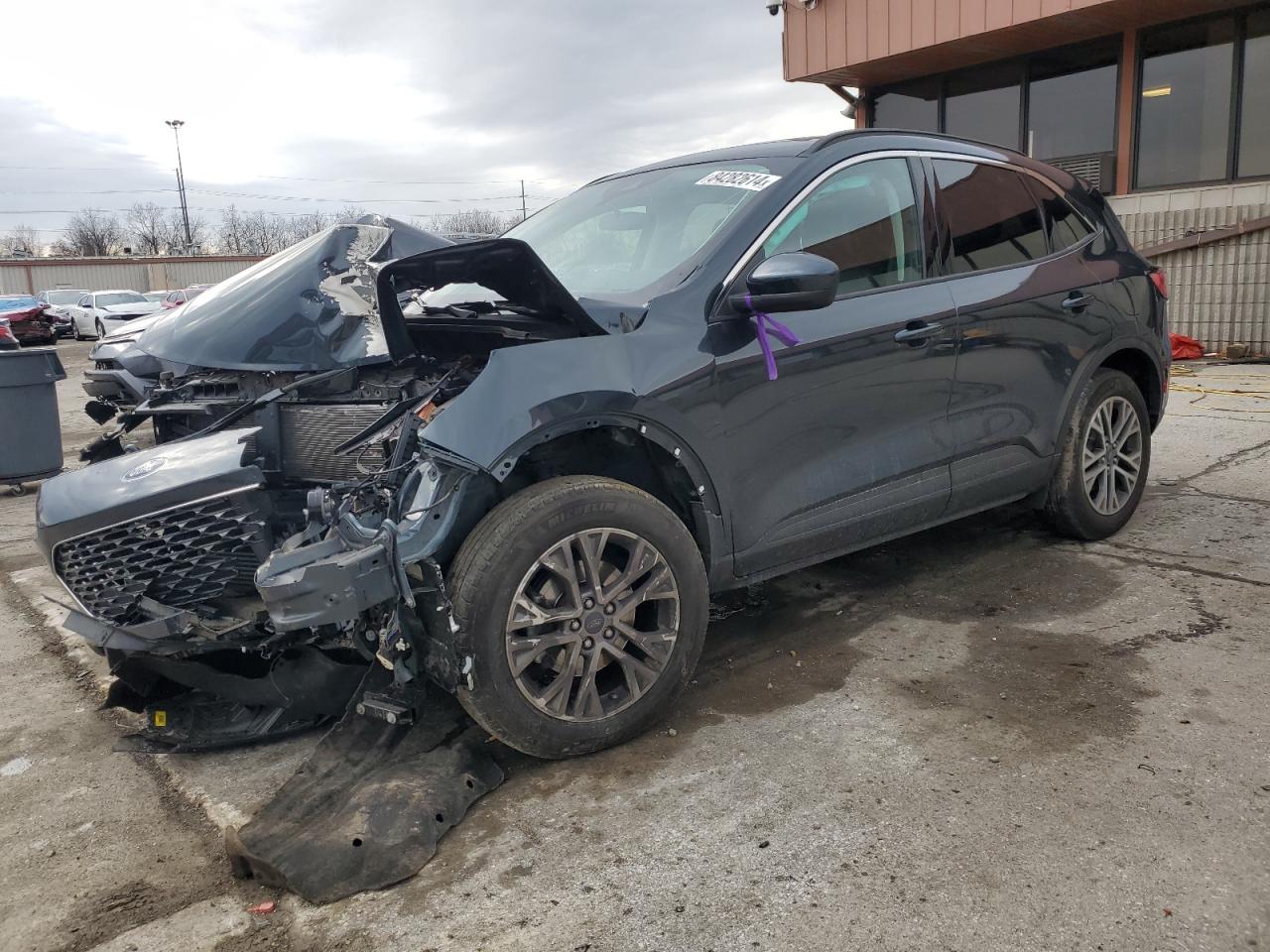  Salvage Ford Escape