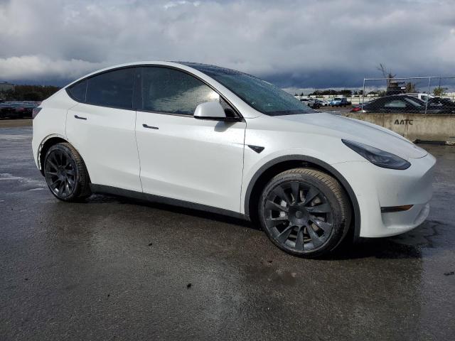 VIN 5YJYGDEE0MF108779 2021 TESLA MODEL Y no.4