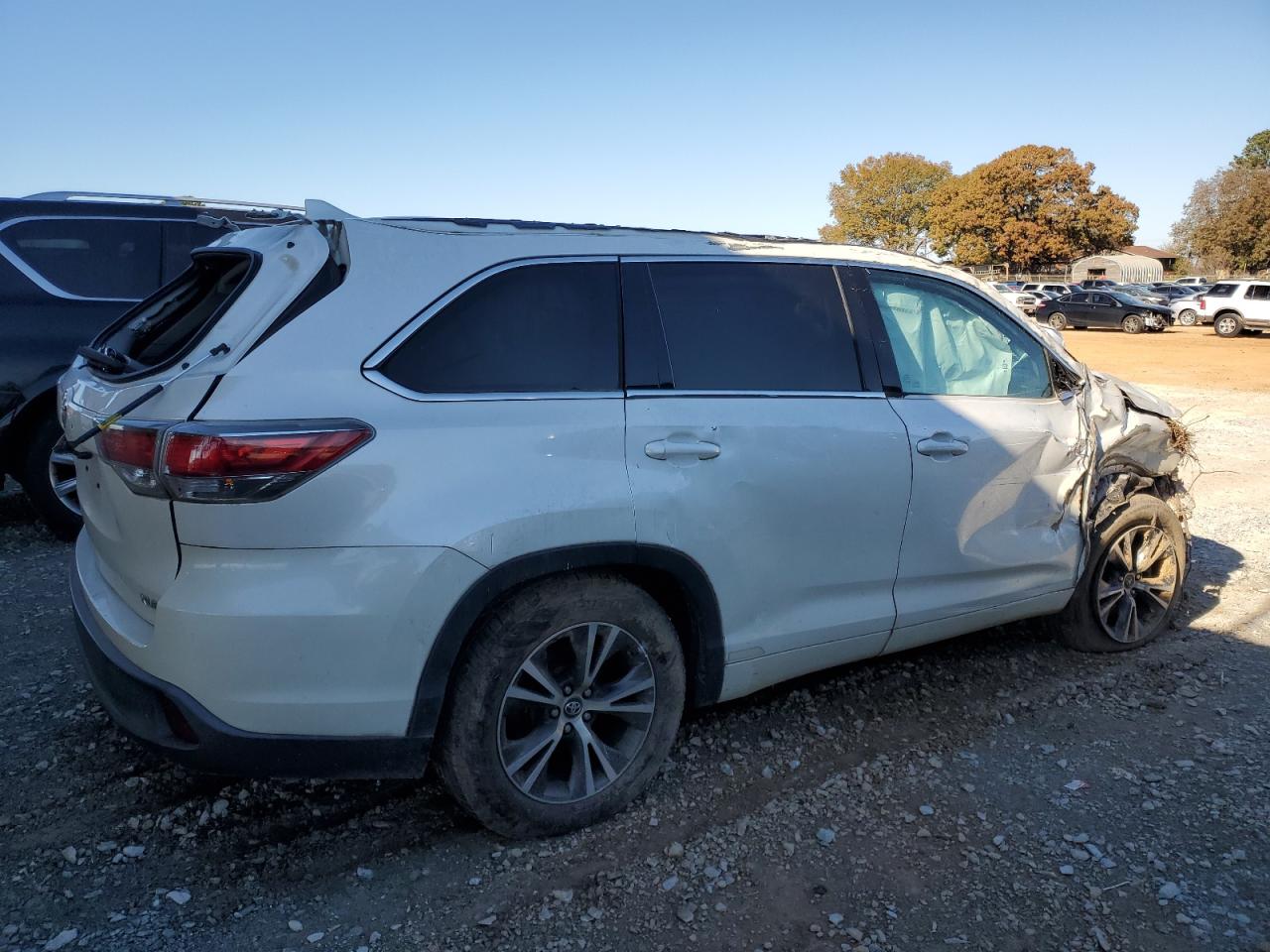 Lot #3034539743 2016 TOYOTA HIGHLANDER