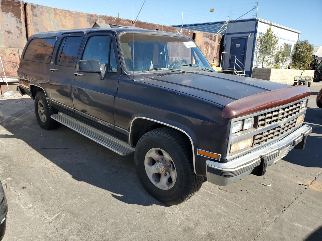 Lot #3037062743 1991 CHEVROLET SUBURBAN R