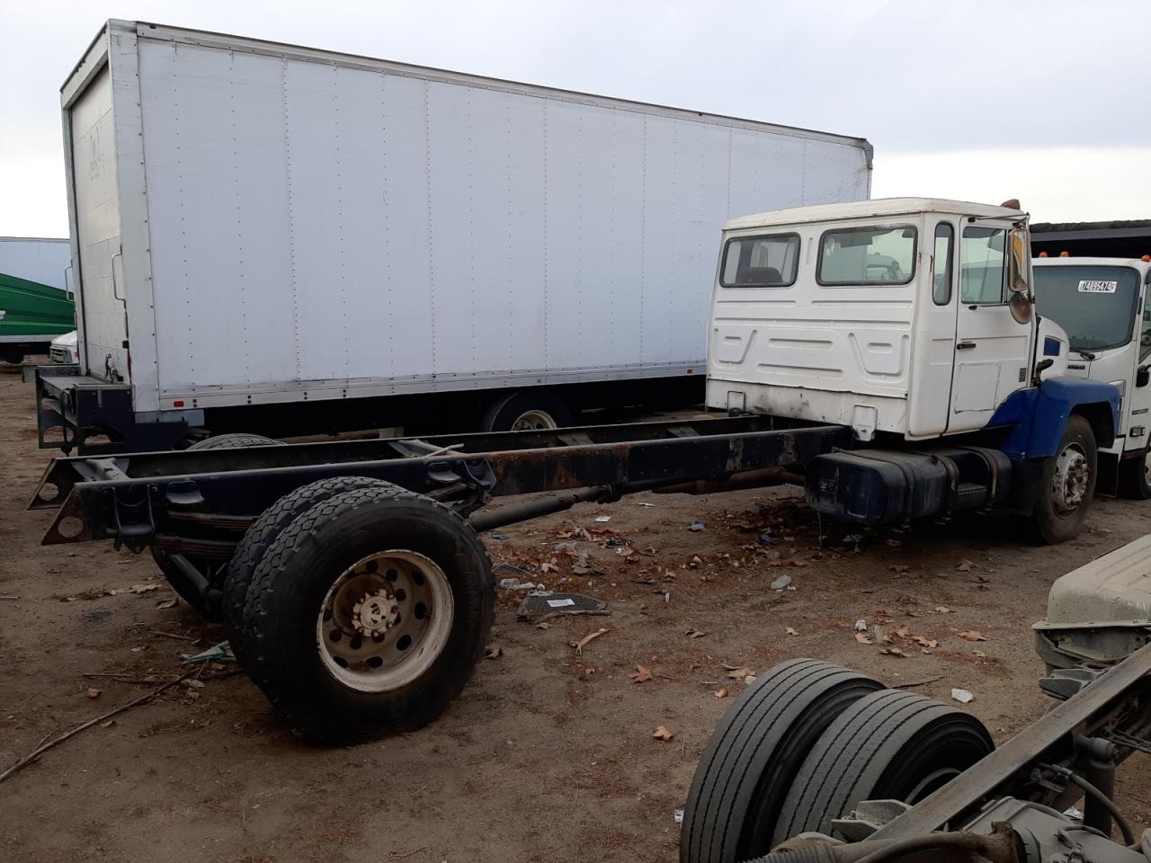 Lot #3048246792 1988 MACK 250 CS250