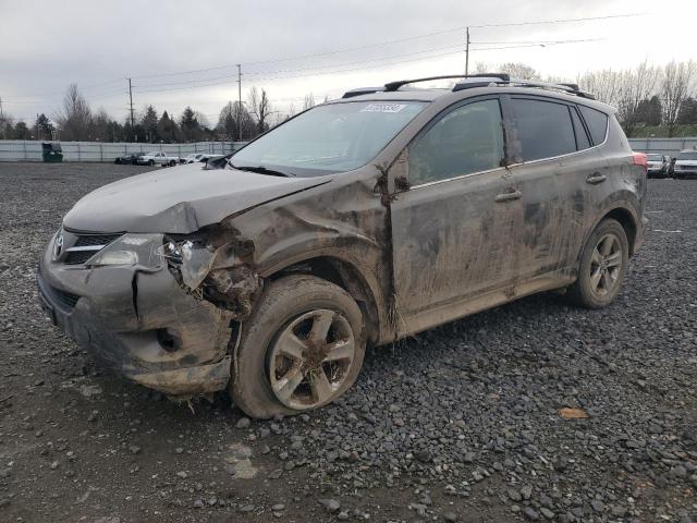 2015 TOYOTA RAV4 XLE - JTMRFREV2FD128613