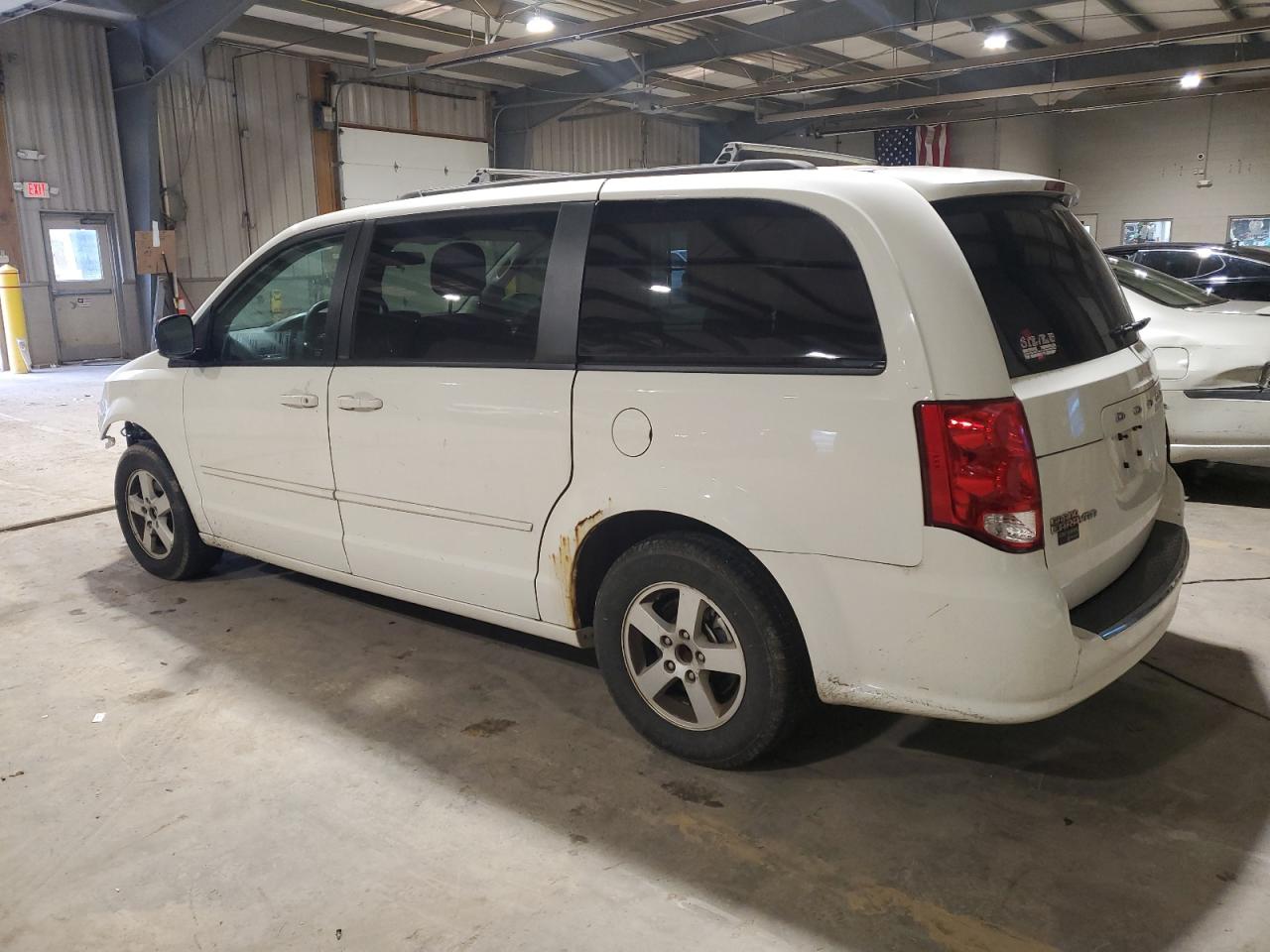 Lot #3033299884 2013 DODGE GRAND CARA