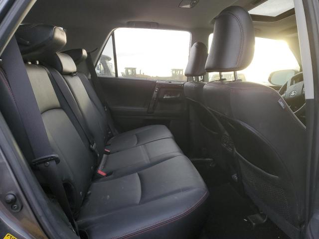 2020 TOYOTA 4RUNNER SR - JTEBU5JR9L5776797
