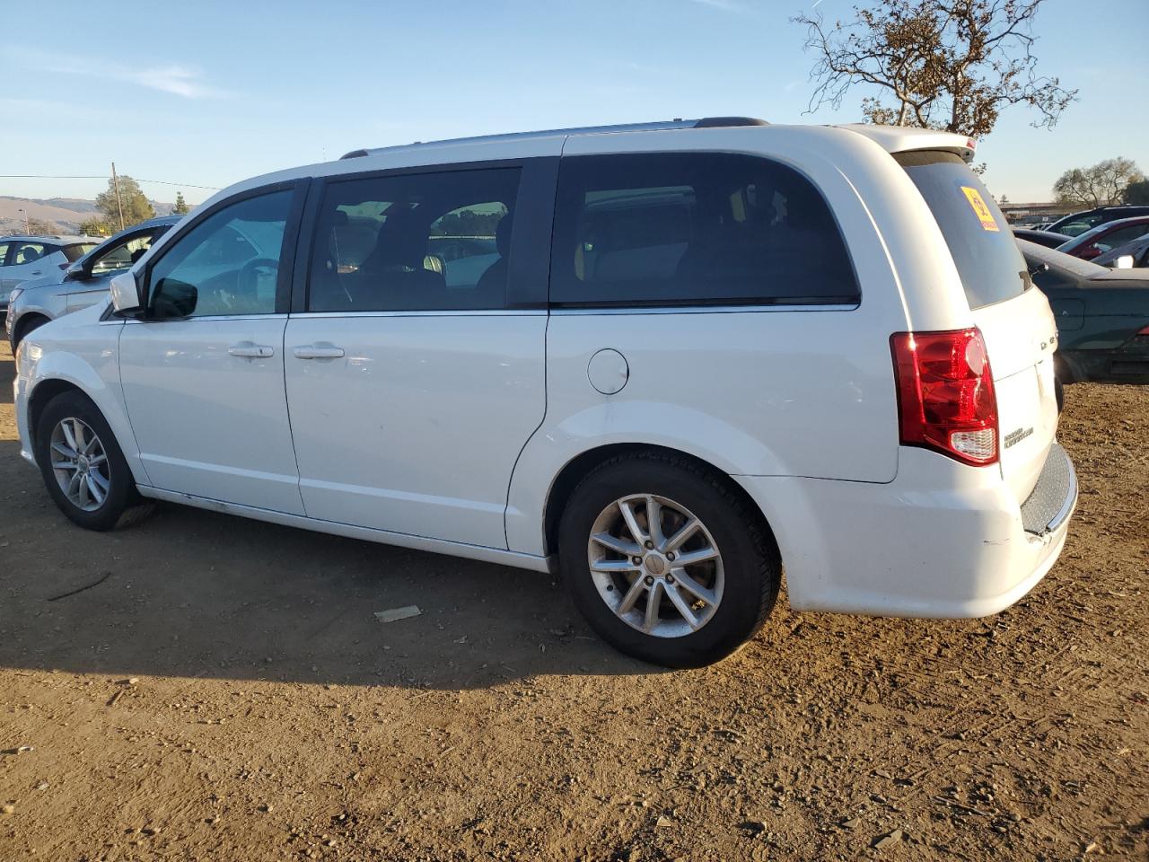 Lot #3044773058 2018 DODGE GRAND CARA