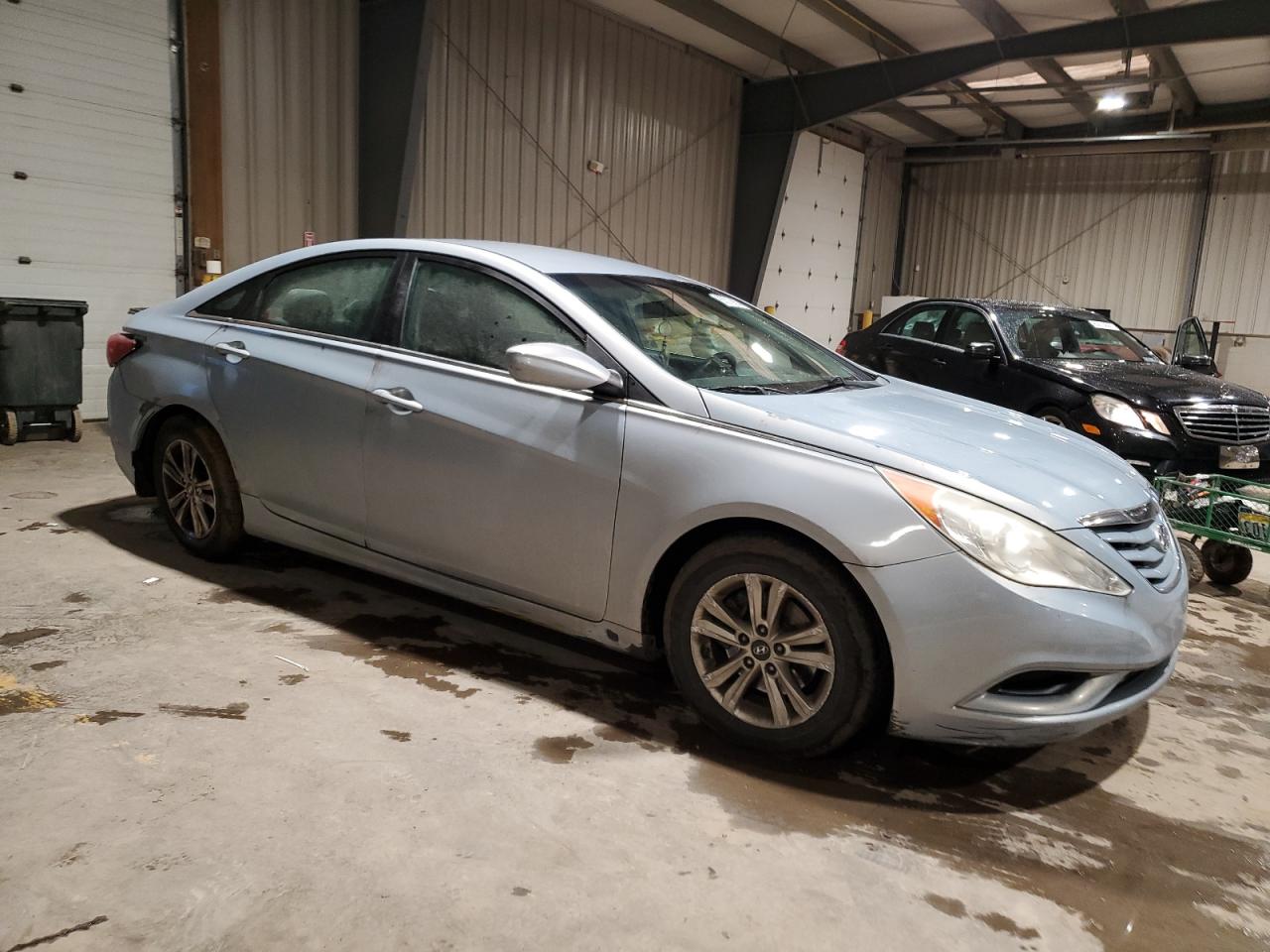 Lot #3030697118 2011 HYUNDAI SONATA GLS