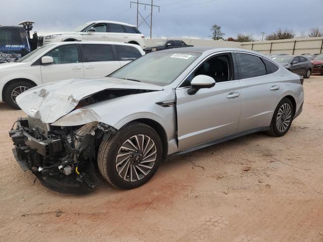 HYUNDAI SONATA HYBRID
