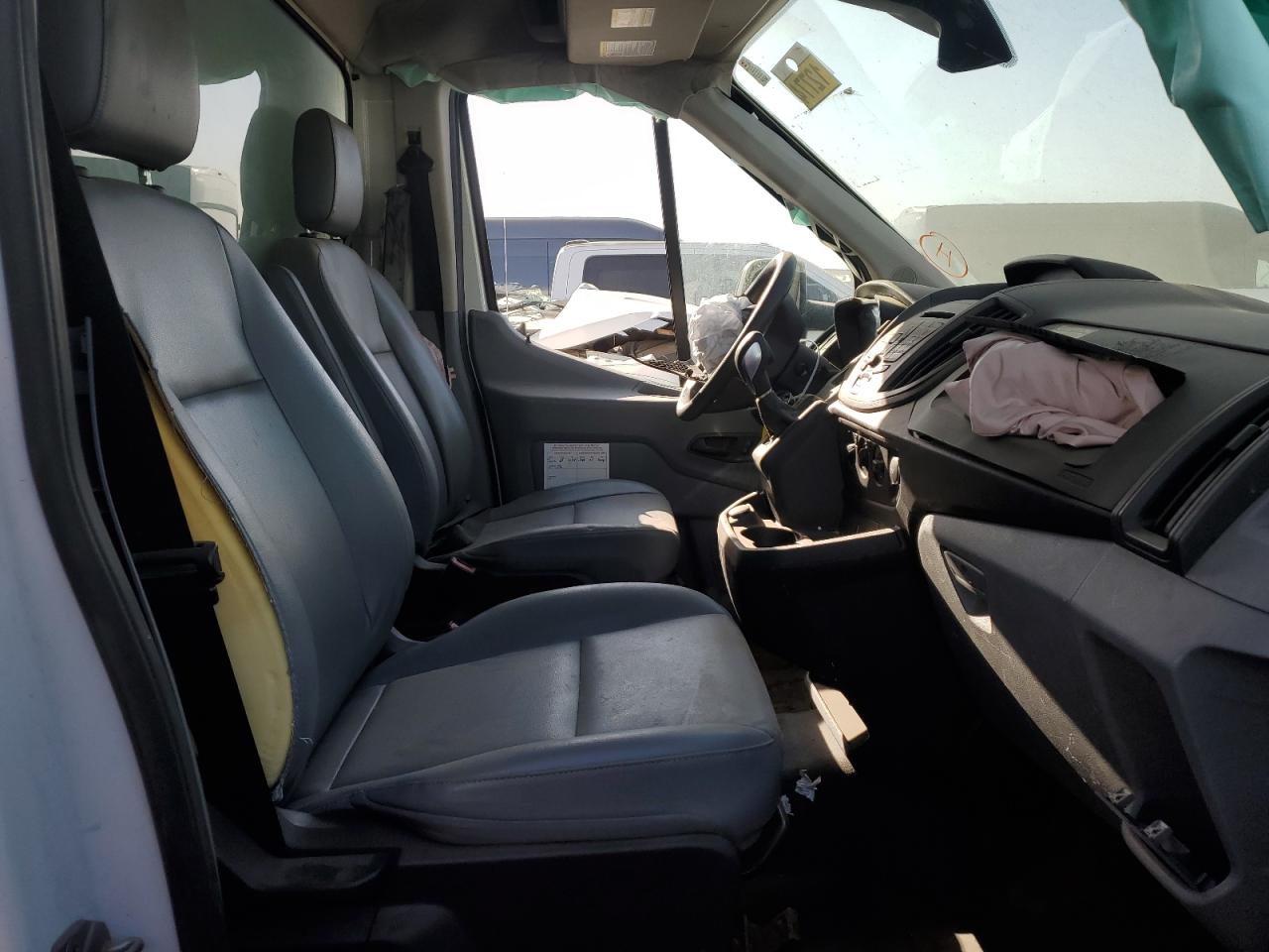 Lot #3023391310 2018 FORD TRANSIT T-