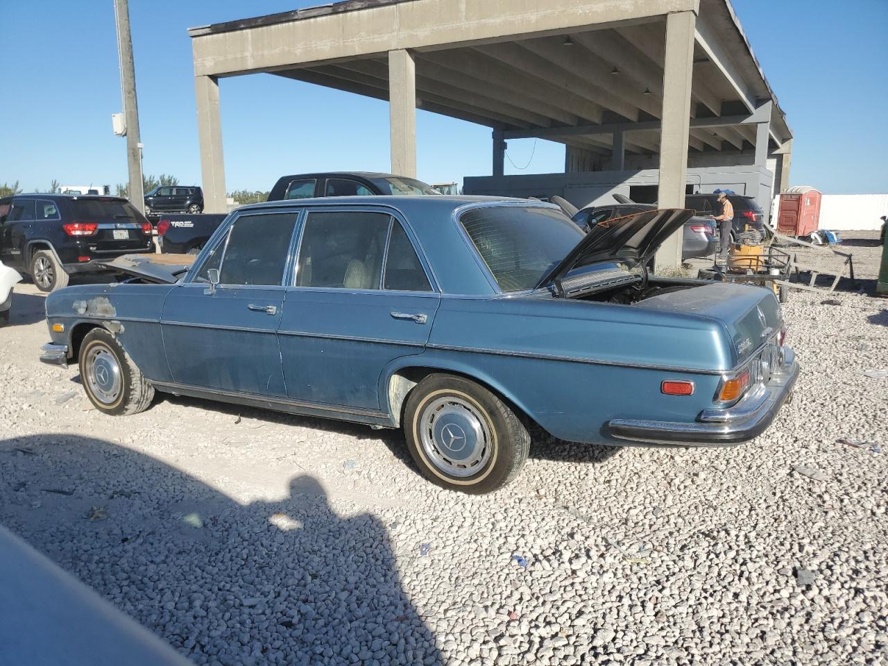 Lot #3048531886 1972 MERCEDES-BENZ 280SE