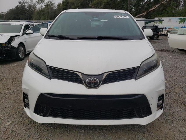 2018 TOYOTA SIENNA SE 5TDXZ3DC9JS938524