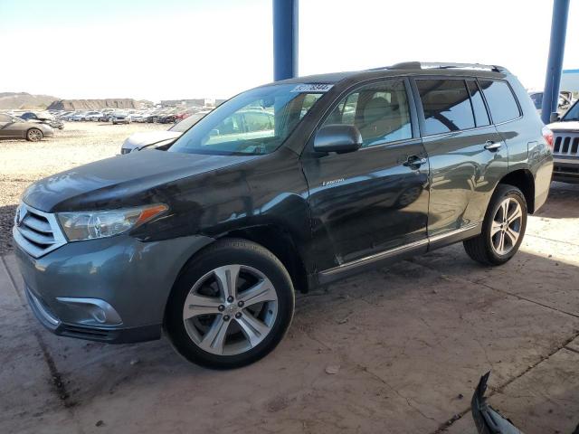 TOYOTA HIGHLANDER