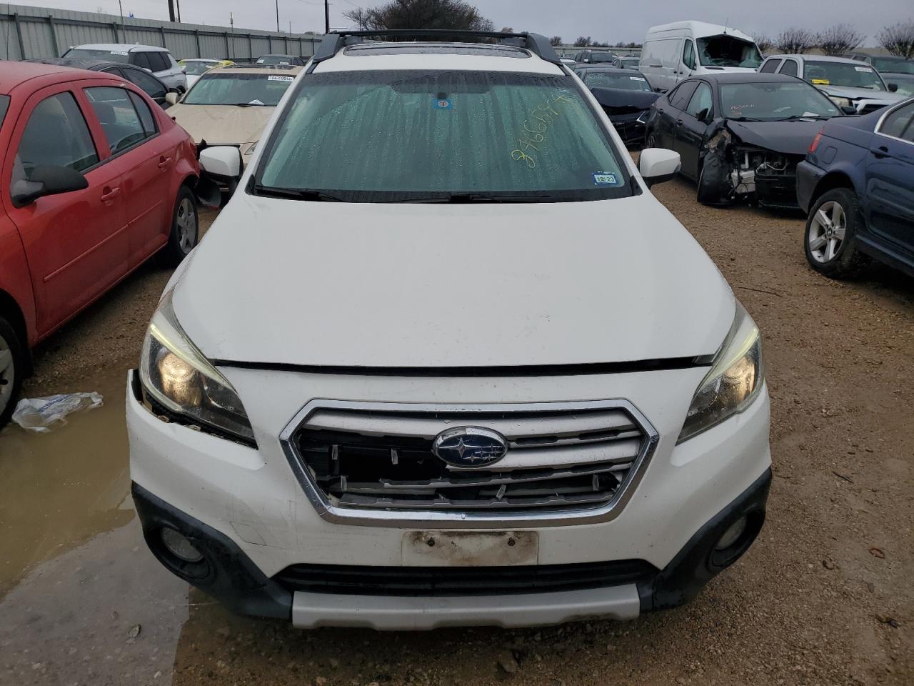 Lot #3034619745 2015 SUBARU OUTBACK 2.