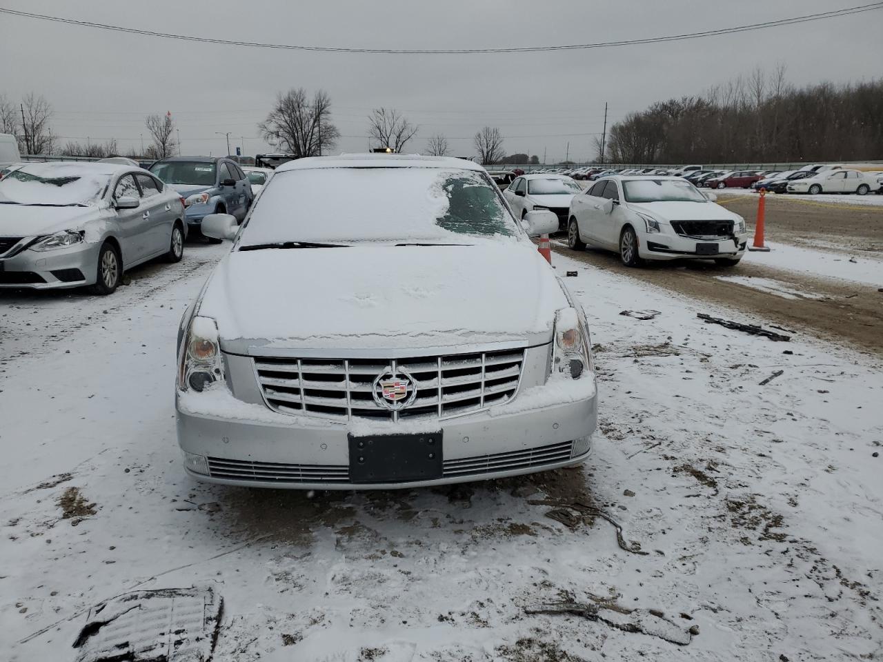 Lot #3024180875 2011 CADILLAC DTS PREMIU