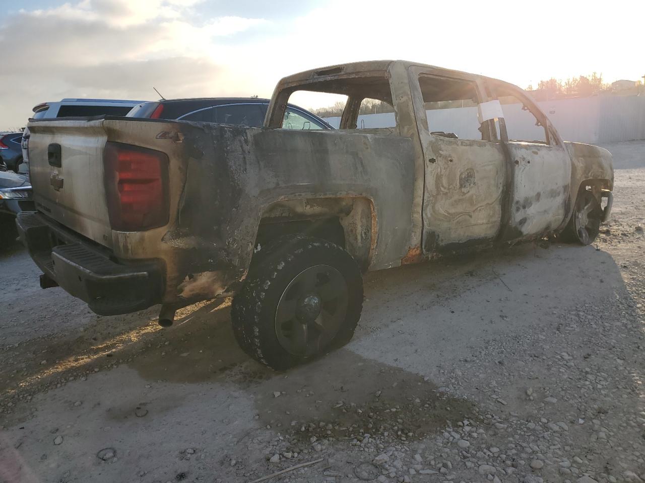 CHEVROLET SILVERADO K1500 LT