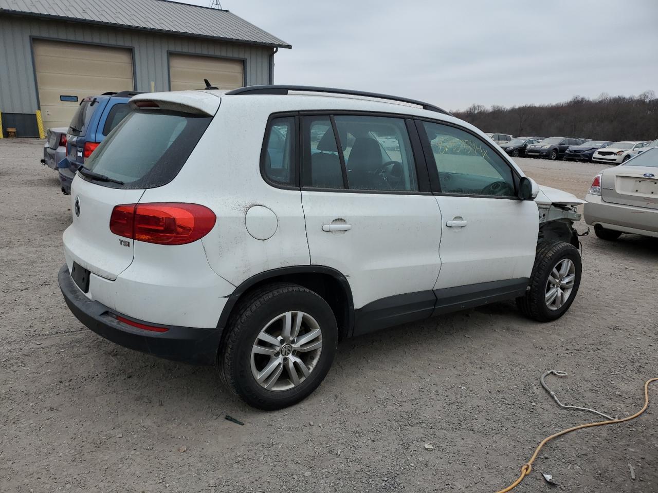 Lot #3052581151 2016 VOLKSWAGEN TIGUAN S