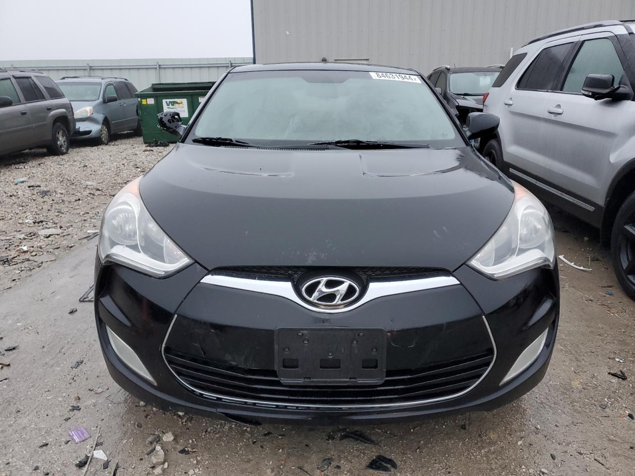 Lot #3025883527 2013 HYUNDAI VELOSTER