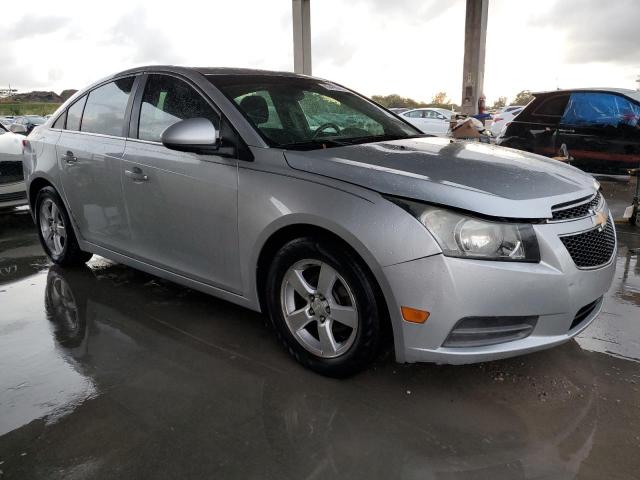 VIN 1G1PC5SB0E7103038 2014 CHEVROLET CRUZE no.4